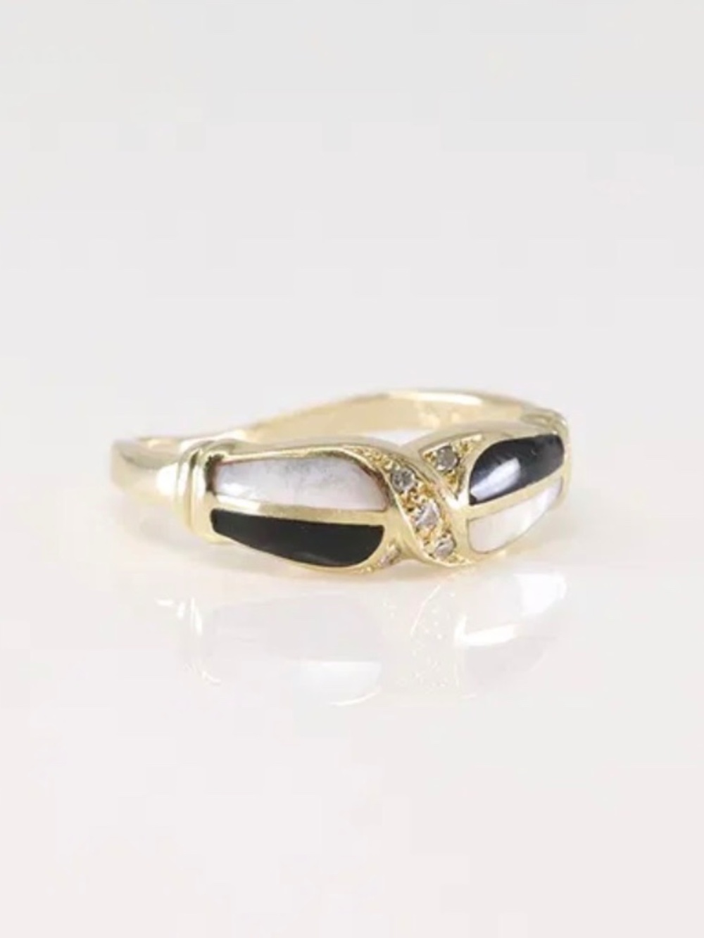 10k Gold Ring with 5 small diamonds